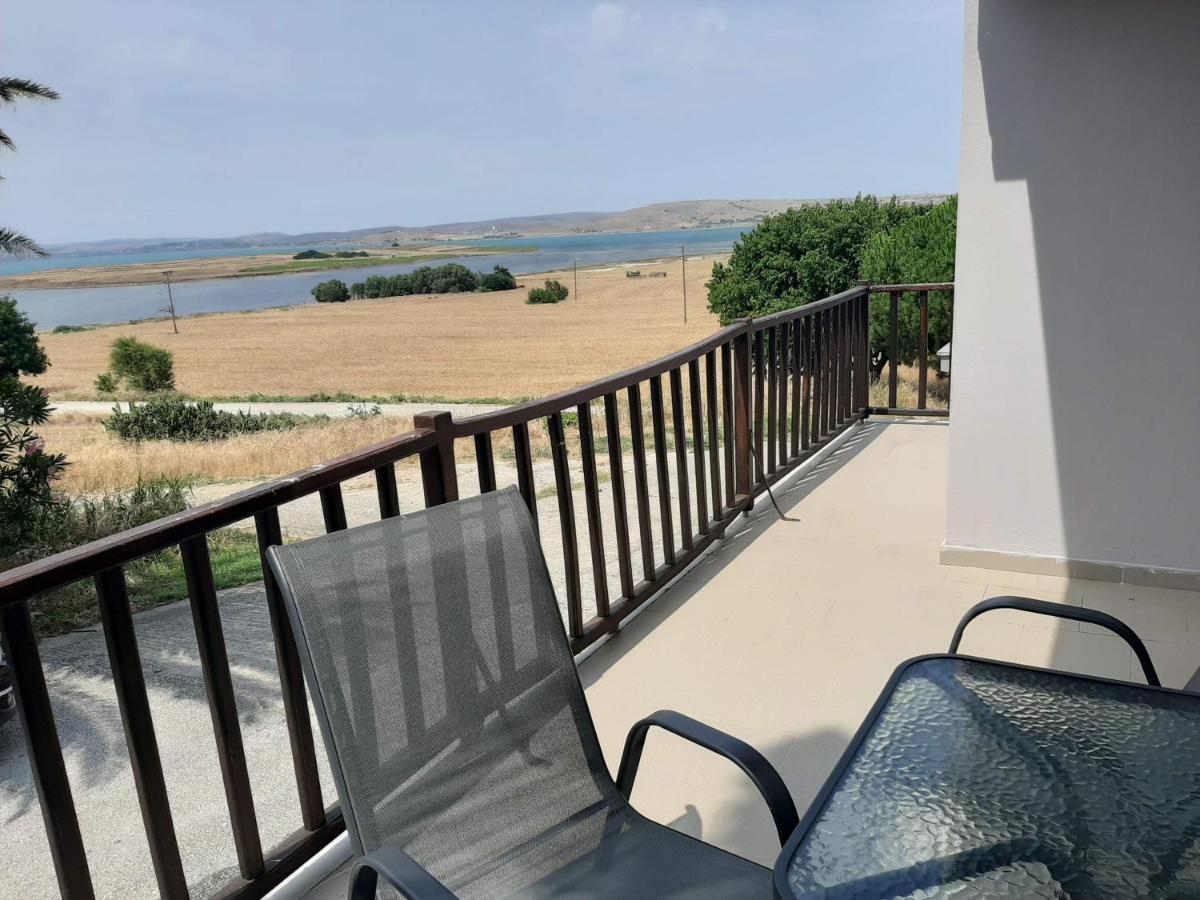 Apartament Σιντηίς- Sinties Moúdhros Zewnętrze zdjęcie